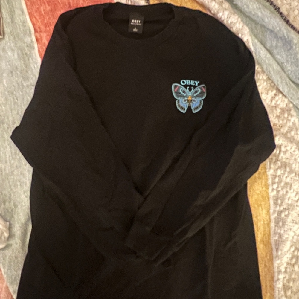 Obey long sleeve tee shirt